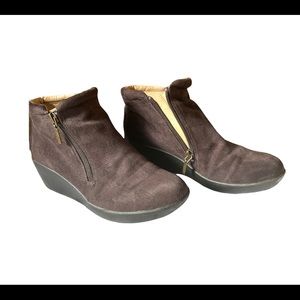 Basic Editions Women's Scout  Ankle Bootie